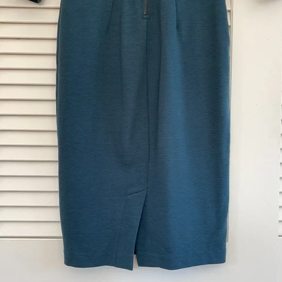 Classic Boden Dress - Picture 8 of 16